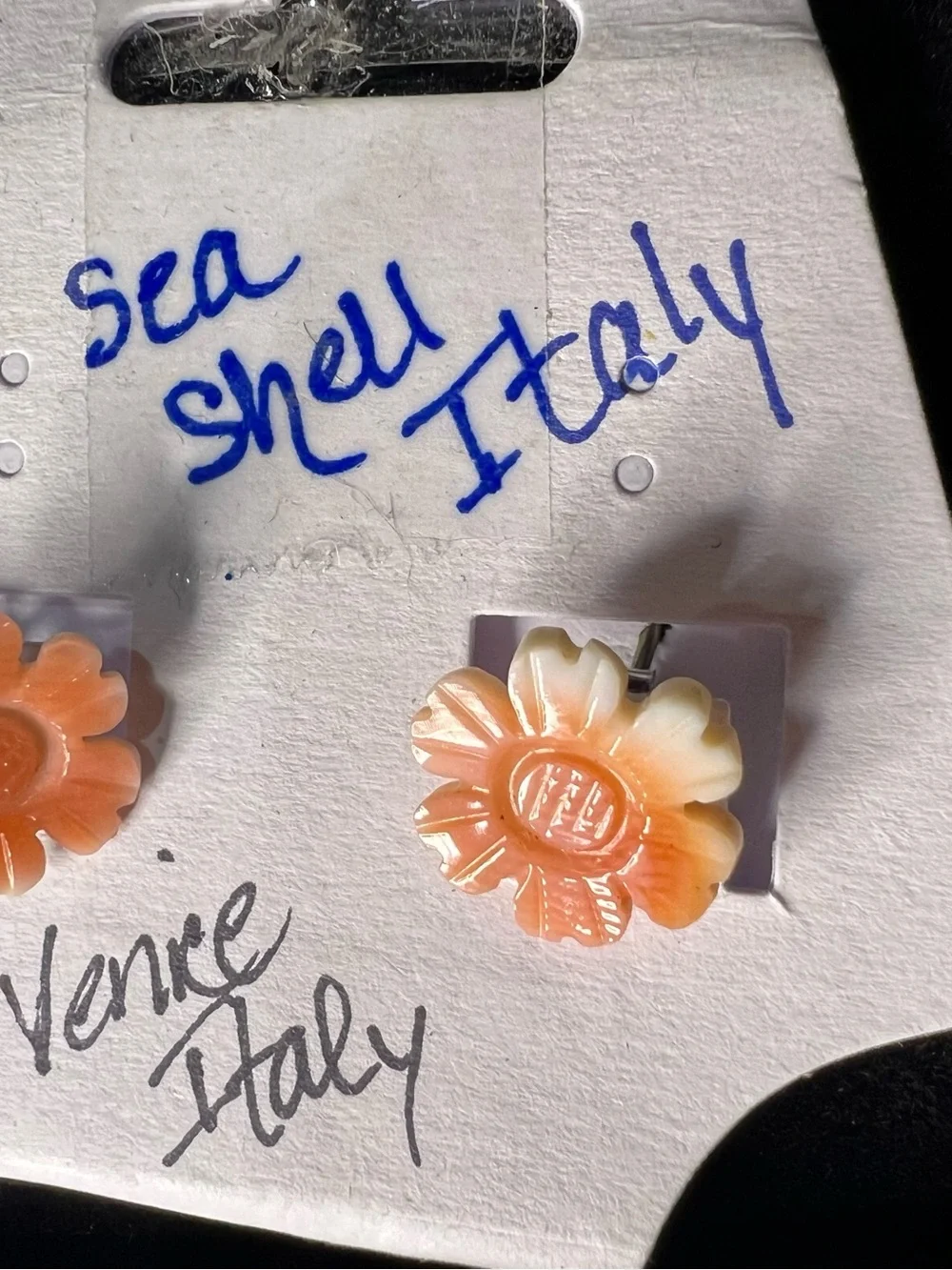 NEW Carved Seashell Flower Stud Earrings - Italy